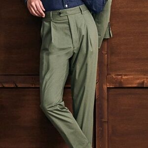 Bacharach olive green slacks with cuff